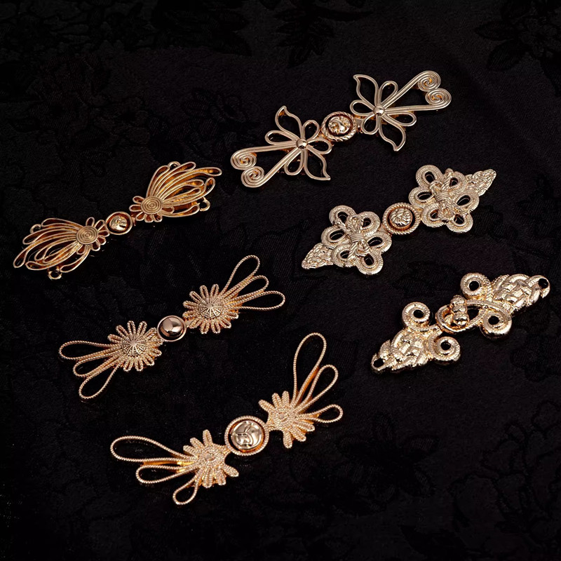 5pcs Retro Metal Button Sweate - Flower Frog Pin review and price